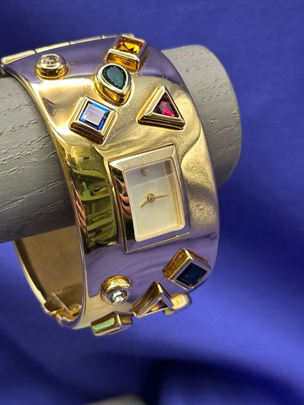 VTG Bob Mackie Franklin Mint Gold Plated Watch.  New Battery